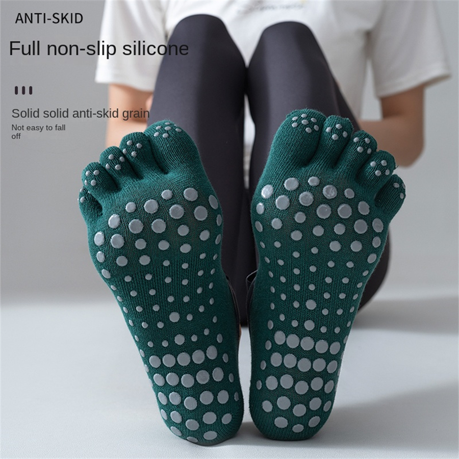 Anti-slip Pilates Socks with 5 - Pilates Yoga And Barre のレビューと価格