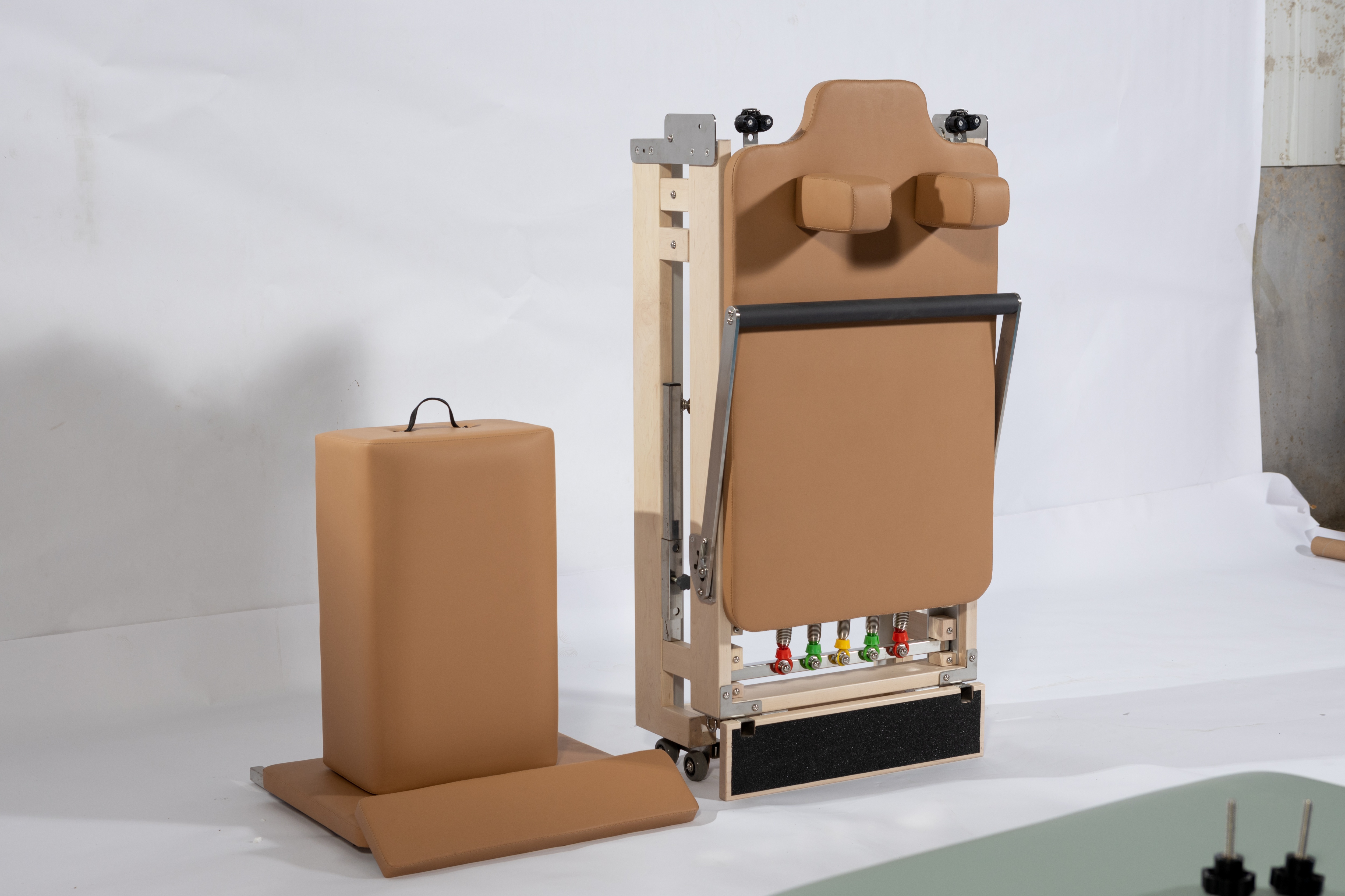 Maple Yoga Training Home Woode - Pilates Yoga Reformer のレビューと価格