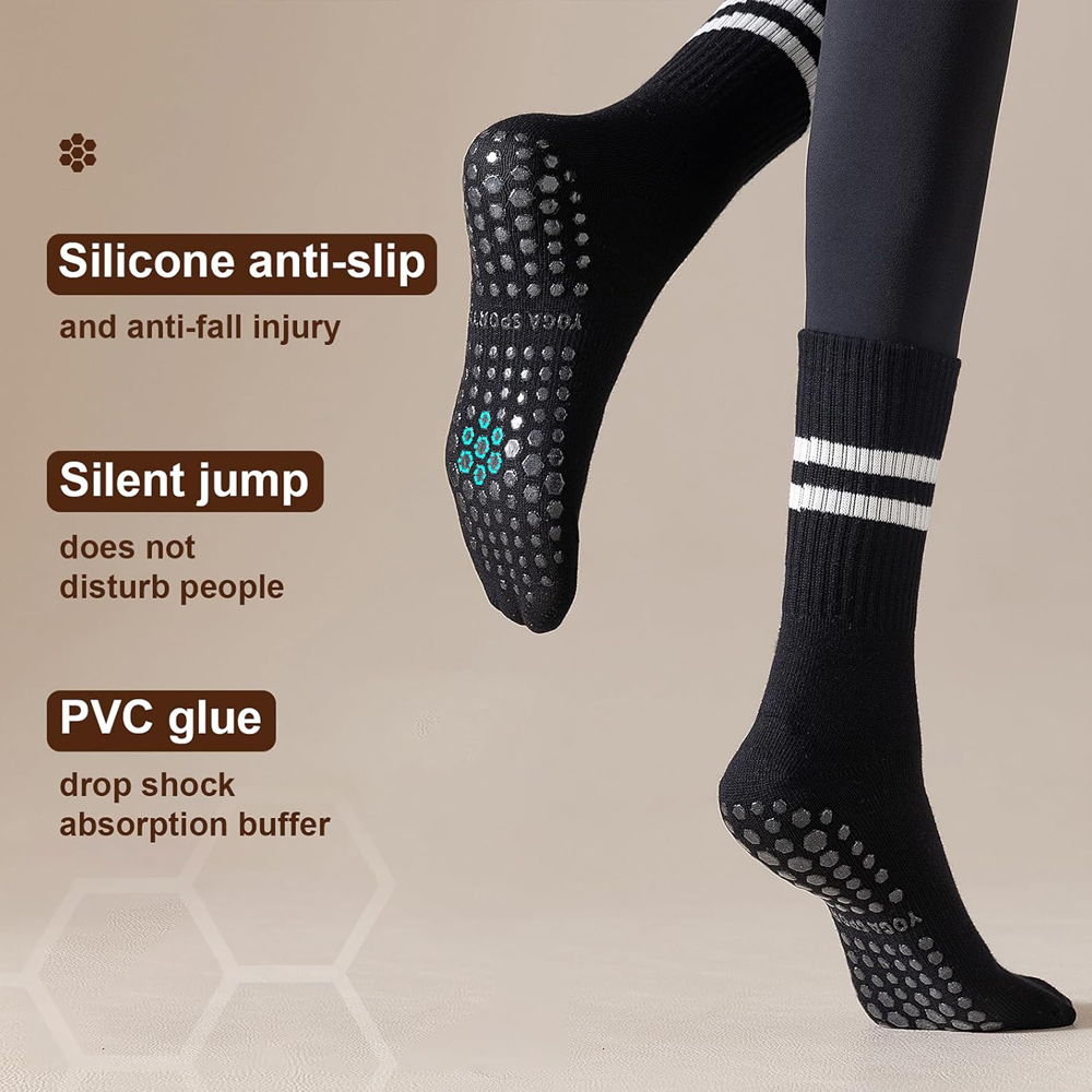 Yoga Pilates Socks with Grips  - Pilates Yoga And Barre のレビューと価格