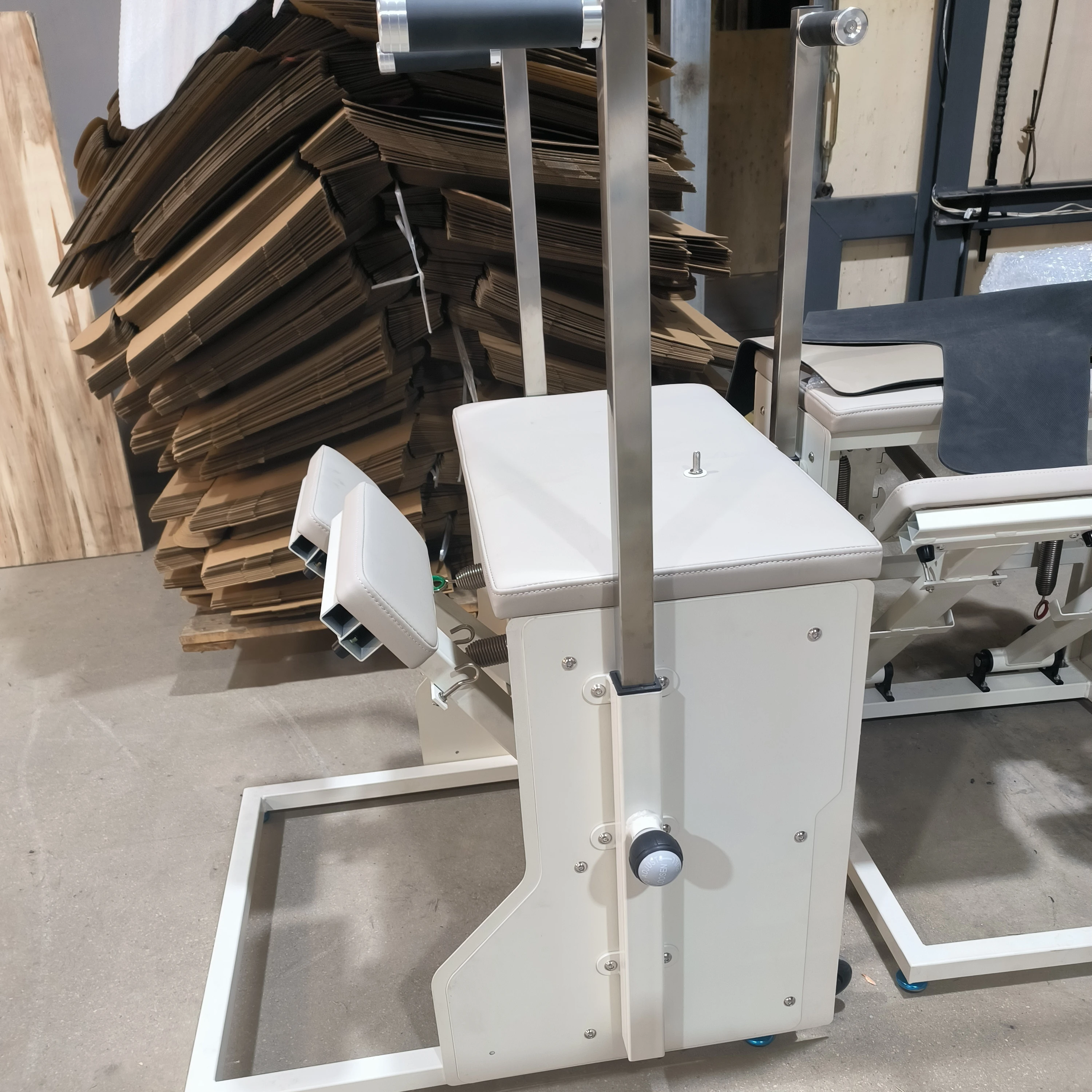 Pilates Stability Chair Wunda  - Pilates Yoga Combo のレビューと価格