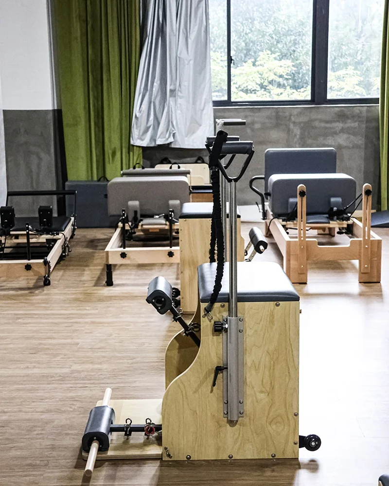 America Yoga Studio Use Spring - Pilates Yoga Combo のレビューと価格